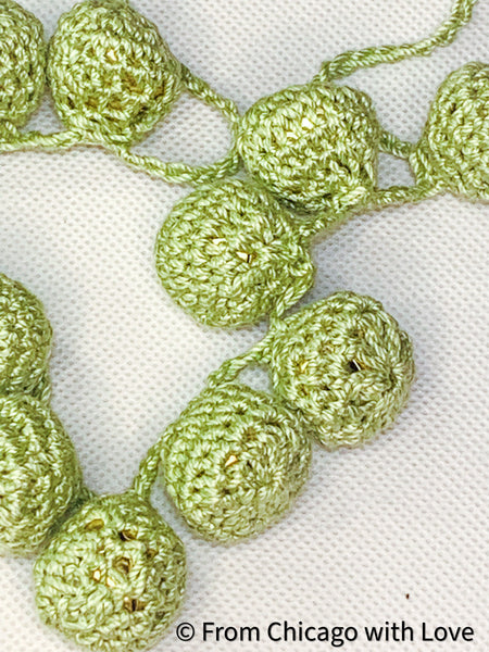 Crocheted bubble ball necklace - lime green