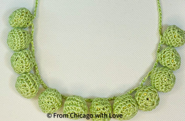 Crocheted bubble ball necklace - lime green